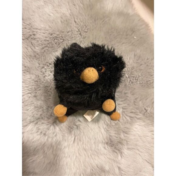 Fantastic Beasts Baby Niffler 7” Black Furry Plush - Picture 2 of 6